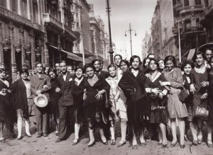 Manifestación de las modistillas pidiendo novio a San Antonio de la Florida, 1933.